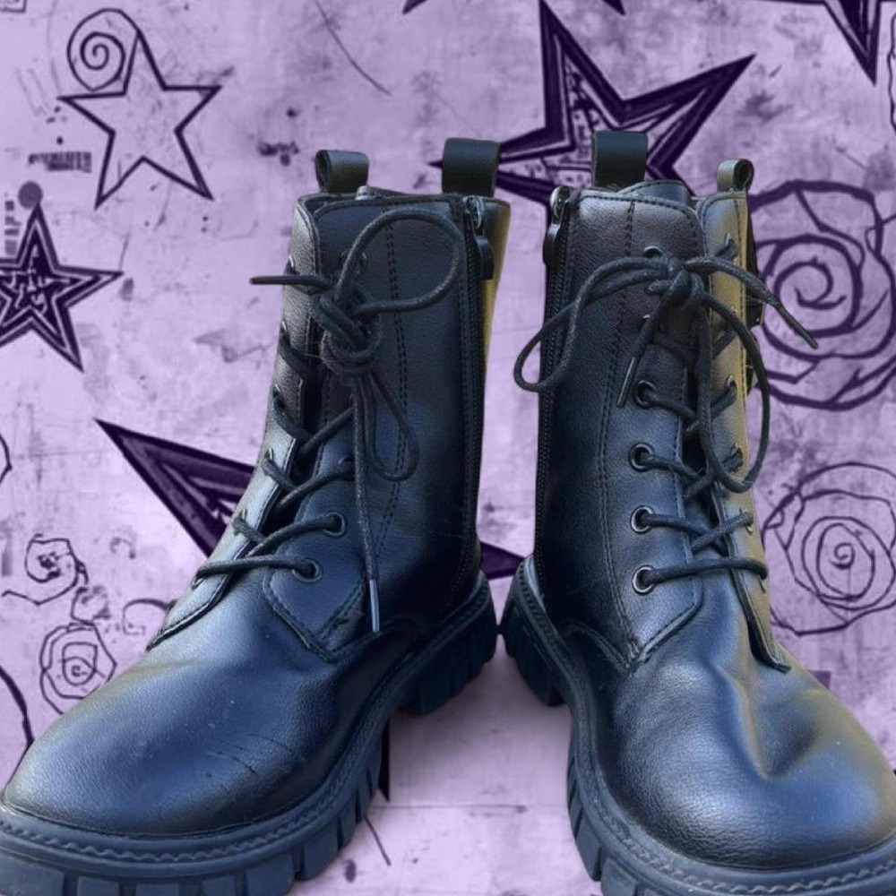 Woman's black punk boots
